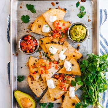 烤箱里的玉米饼